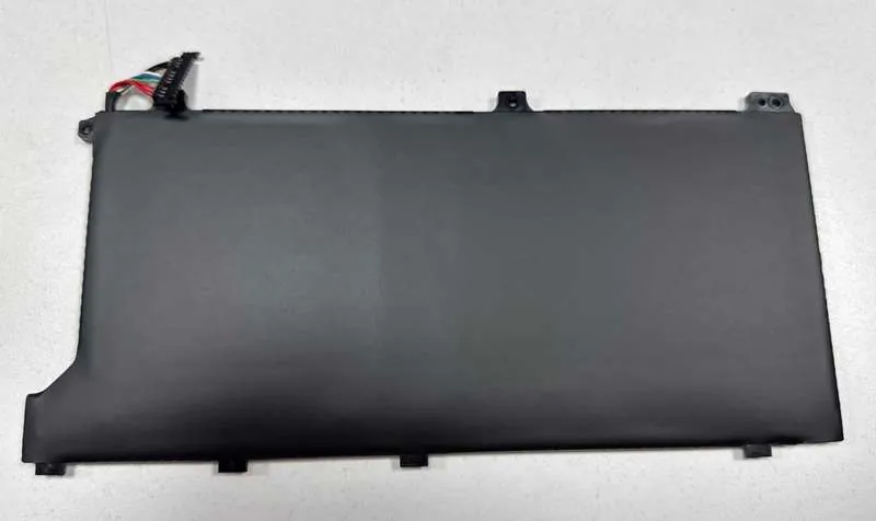HB4692J5ECW-31